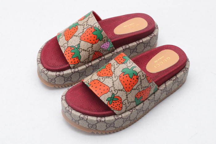 guc sandal