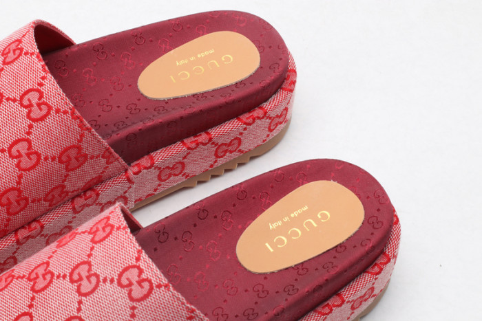 guc sandal