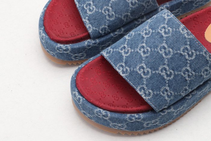 guc sandal