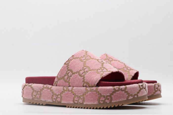 guc sandal