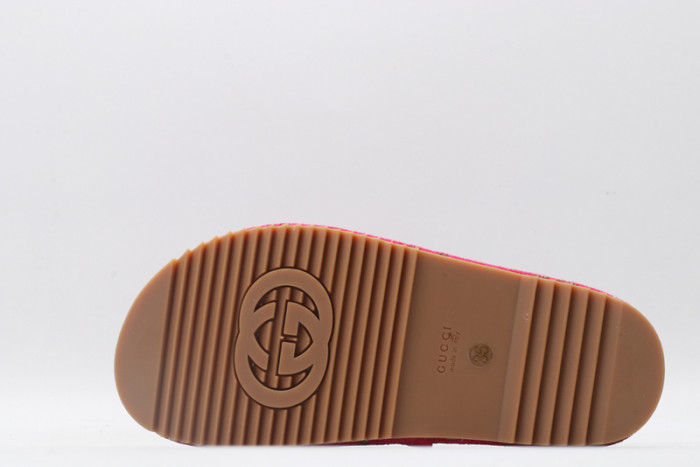 guc sandal