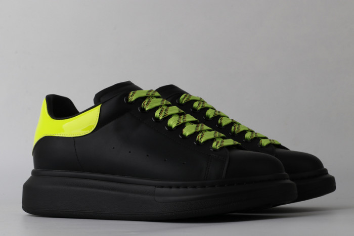 alex mcqu sneakers