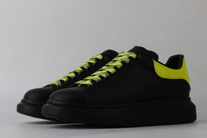 alex mcqu sneakers