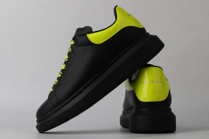 alex mcqu sneakers