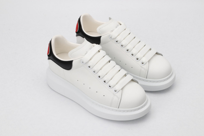 alex mcqu sneakers