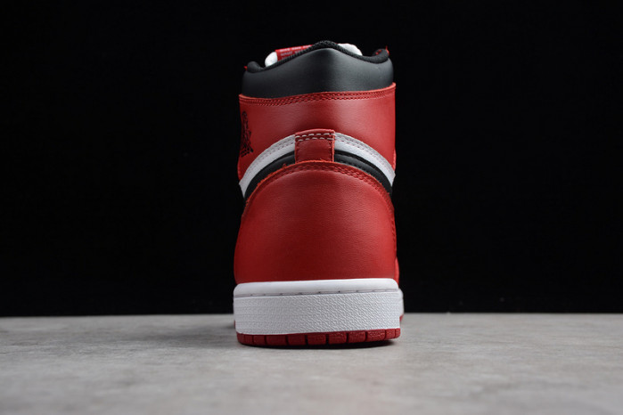 air jordan 1 retro high og chicago red 555088-101