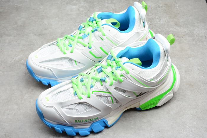 bl tess s. gomma trek low sneakers 062209