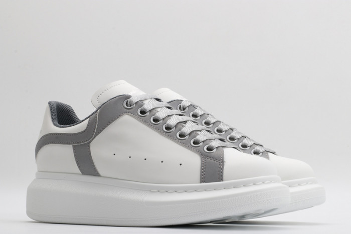 alex mcqu sneakers
