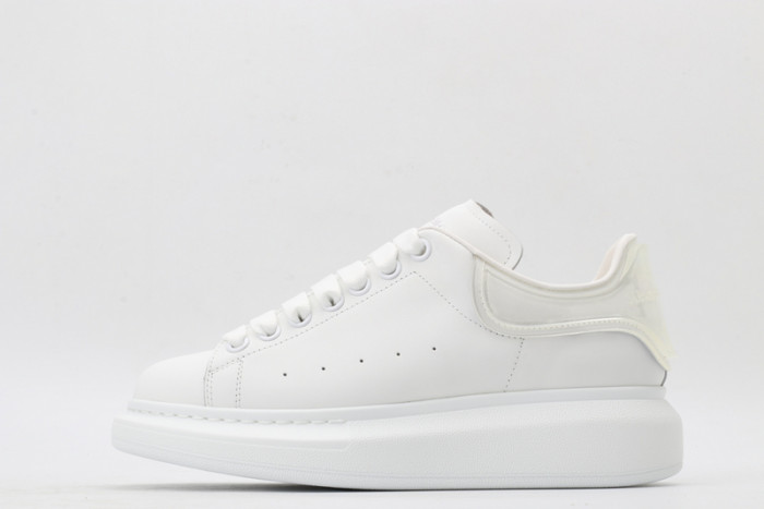 alex mcqu sneakers