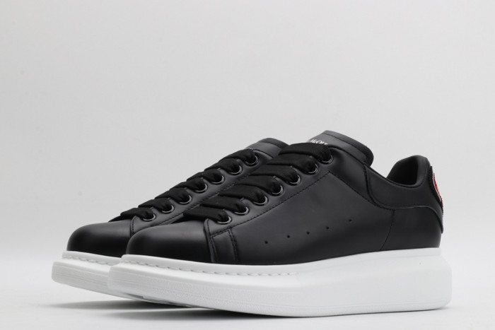 alex mcqu sneakers