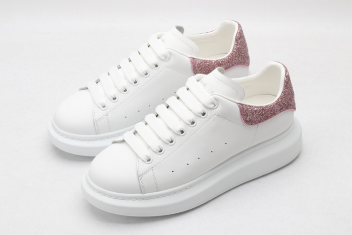 alex mcqu sneakers