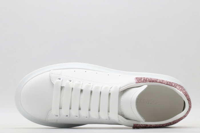alex mcqu sneakers