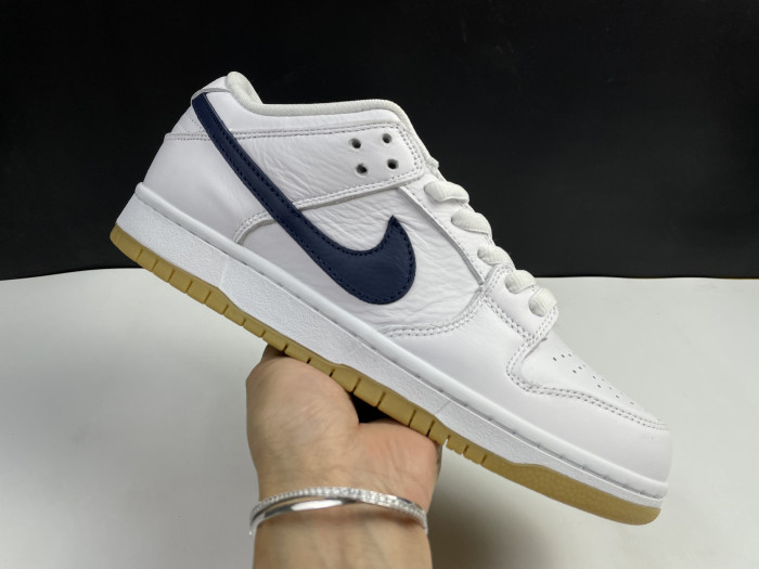 nike dunk sb low “classic green” cz2249-100