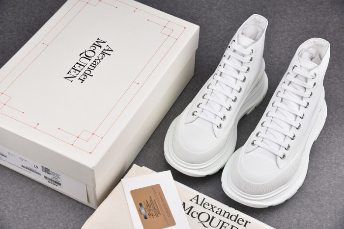 alex mcqu sneakers