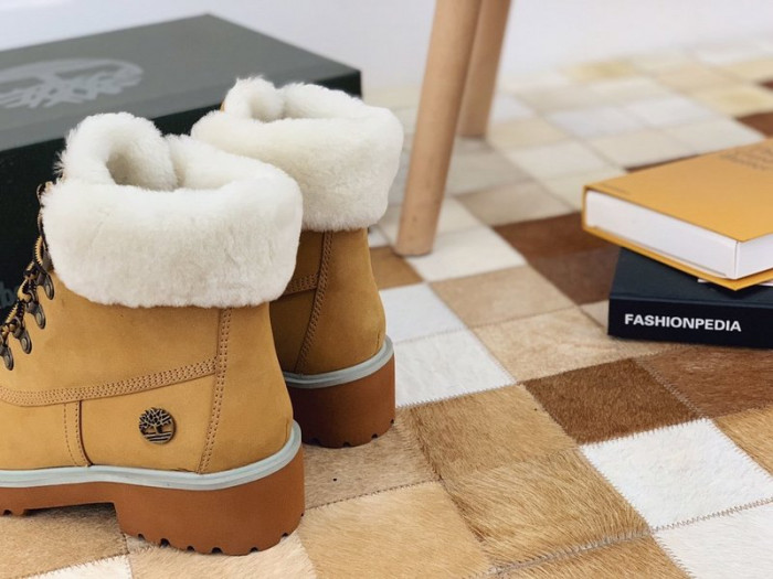 Ti*mber*land boots