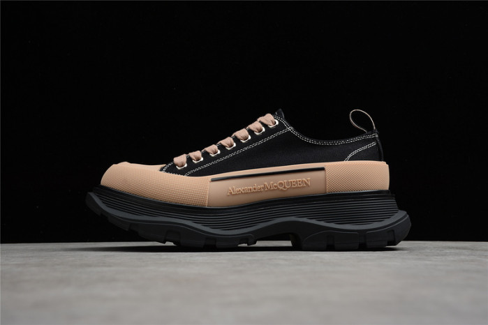 alex mcqu sneakers