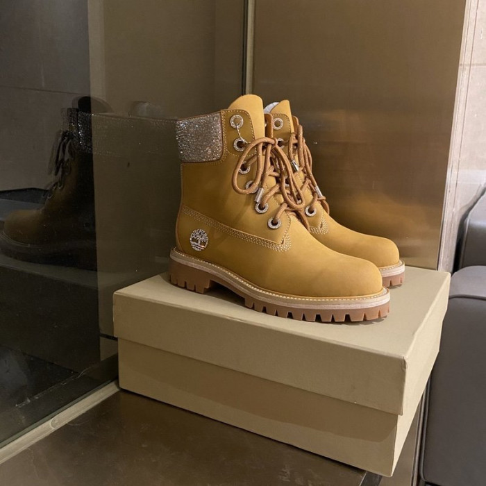 Ti*mber*land boots