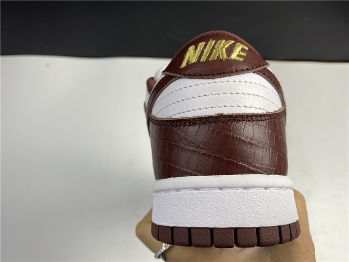nike sb dunk low dh3228-103
