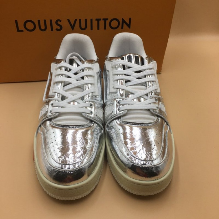 lovt sneaker