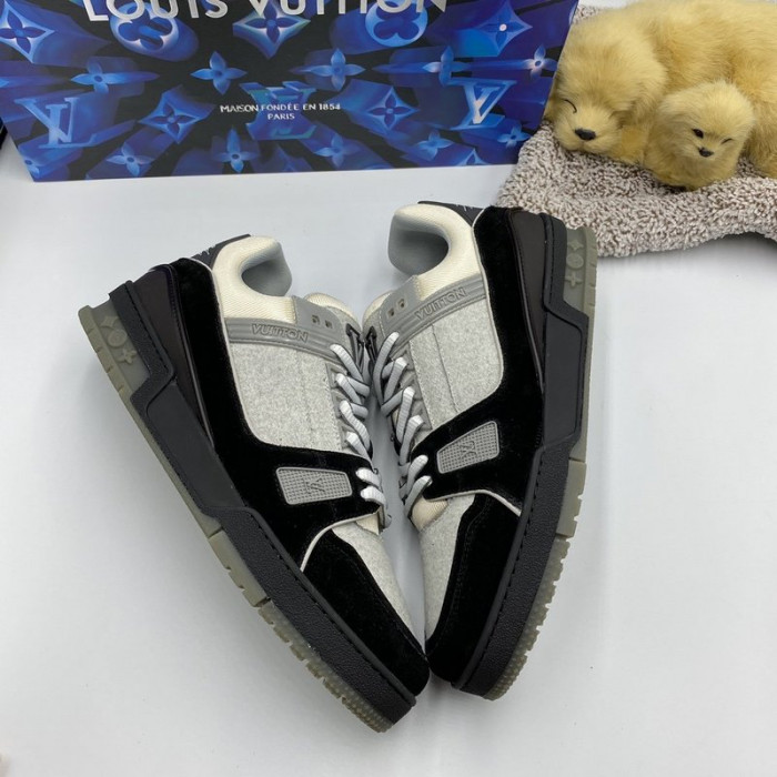 lovt sneaker