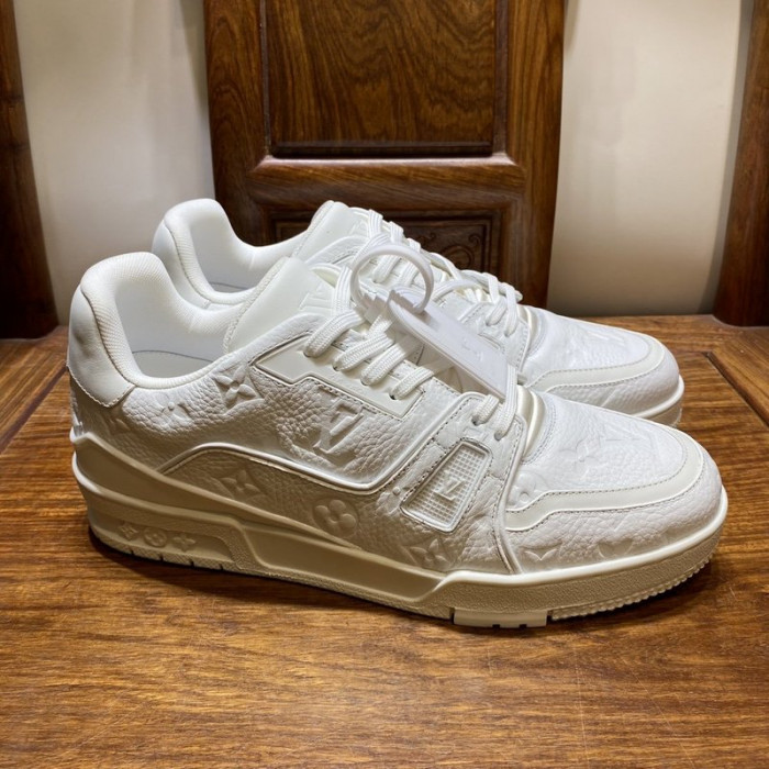 lovt sneaker