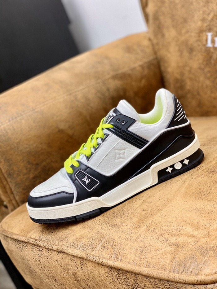lovt sneaker