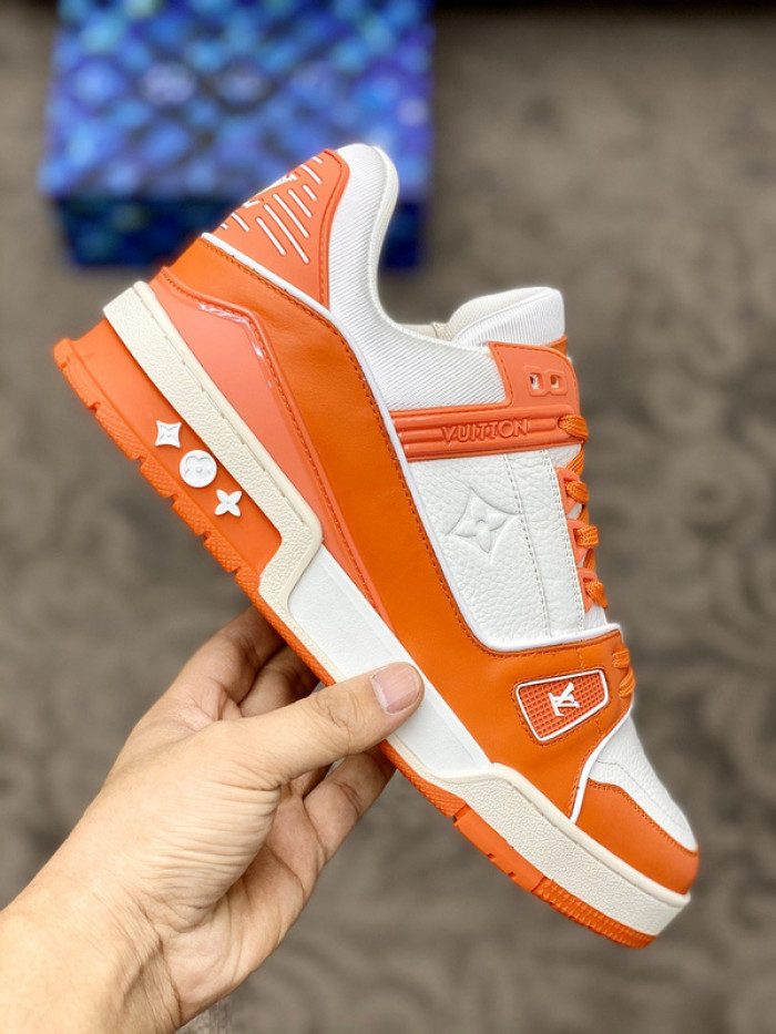 lovt sneaker