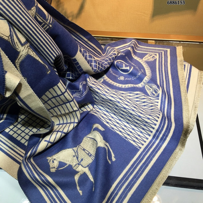 H**mes scarf