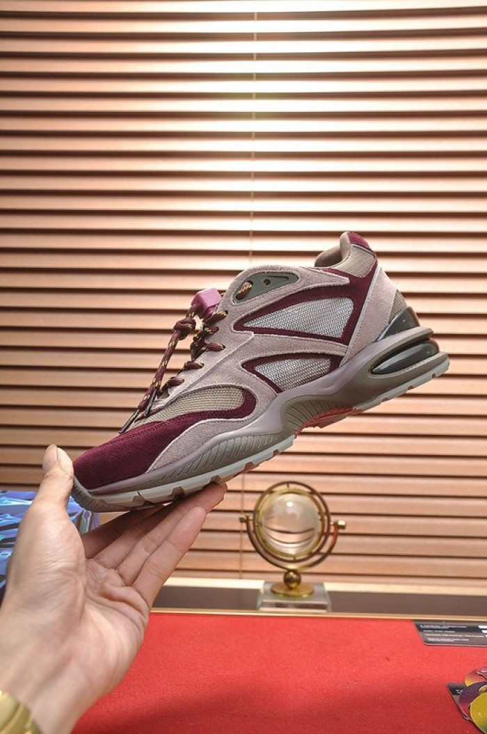 lovt sneaker