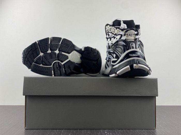 Ba*len*cia*ga runner high sneakers white black white 677403w3rb29010h