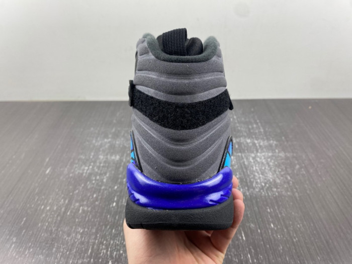 AIR JORDAN 8 RETRO QUAI 54 AJ8 305381-025