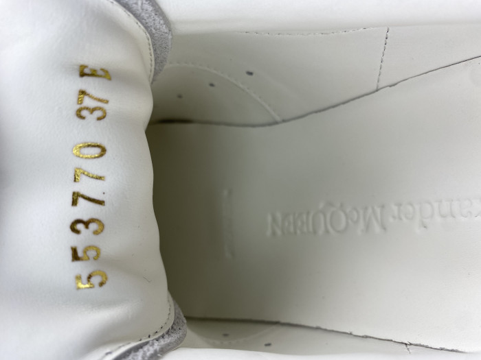 alex mcqu sneakers