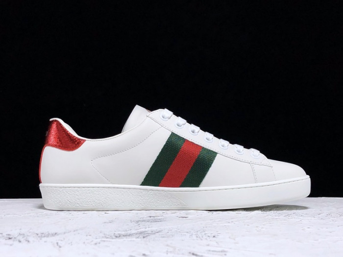 gi ace embroidered low-top sneaker h903p102