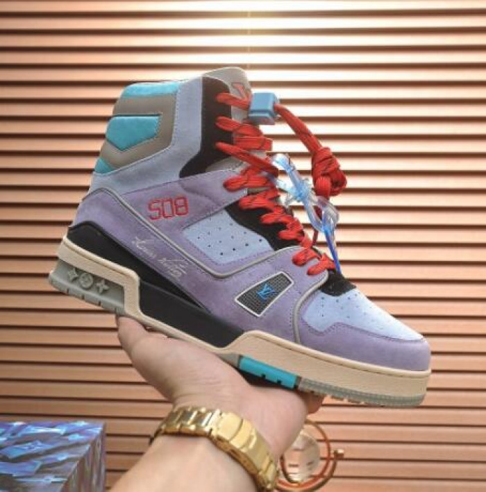 lovt sneaker