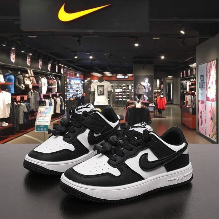 nike shoes bear 1